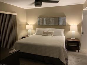 Foto del edificio - 788 Park Shore Dr