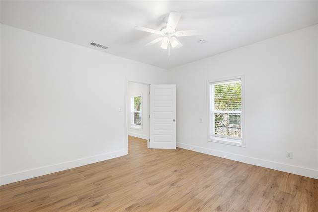 Foto del edificio - 2222 W Bond St
