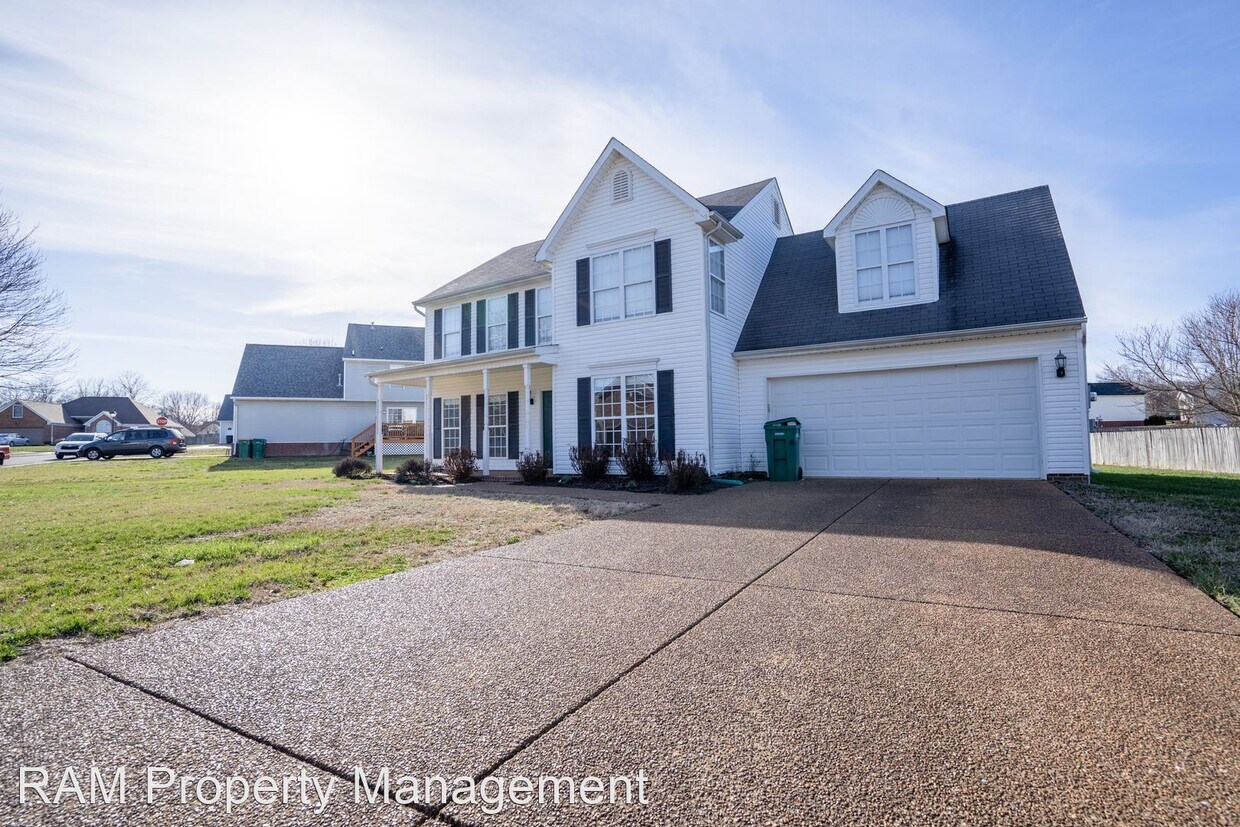 4 br, 2.5 bath House 2307 Baldwin Ct House Rental in Spring Hill