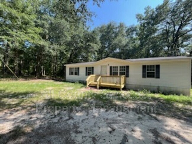 Building Photo - 90 E 10th Way