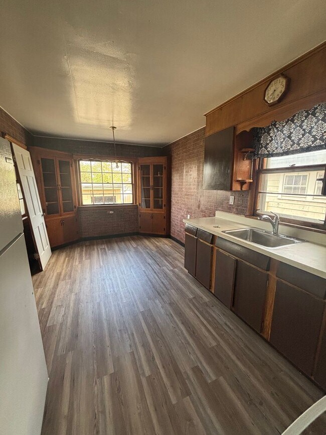 Foto del edificio - 3bd Single Section 8 WATER/SEWER INCLUDED