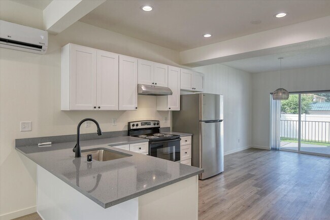 Foto del edificio - 2321 E 7th Ave