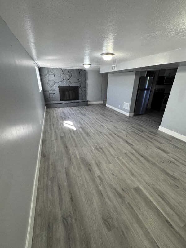 Foto del edificio - 4206 Annapolis Dr
