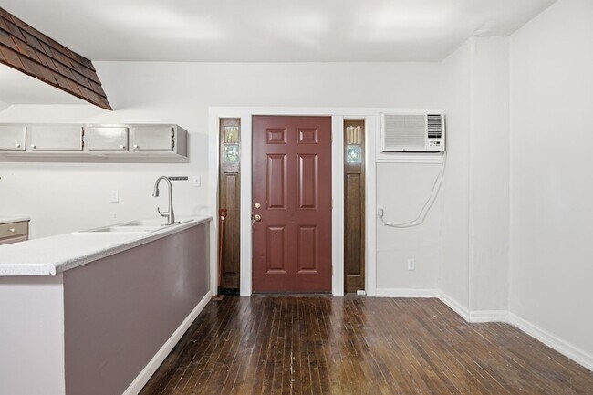 Foto del edificio - 924 Kirkwood Ave