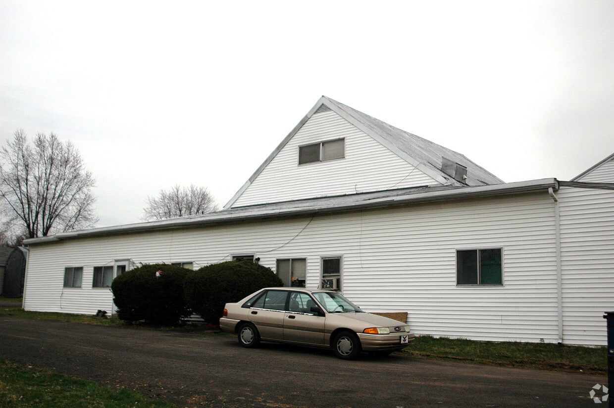 861 Callowhill Rd Apartments in Perkasie, PA