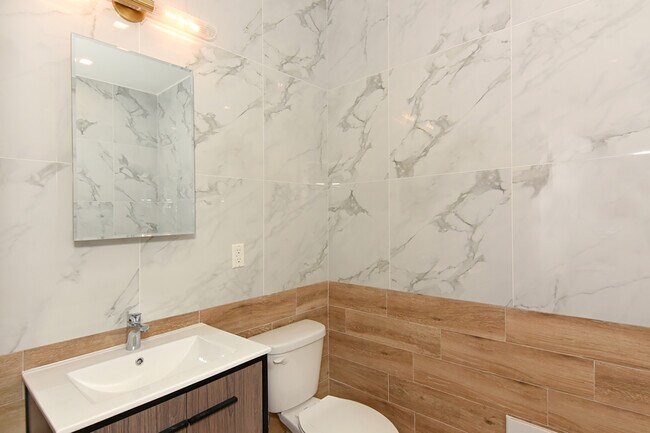 Foto del edificio - 515 N MacQuesten Pkwy
