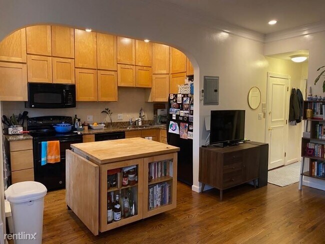 Building Photo - 1 br, 1 bath Condo - 279 Shawmut Ave 2 Unit 2