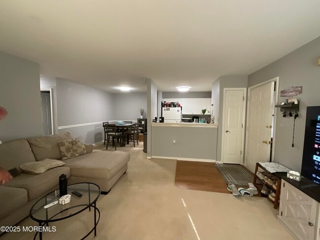 Building Photo - 41 Fennec Ct