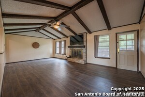 Foto del edificio - 1002 River Oak Dr