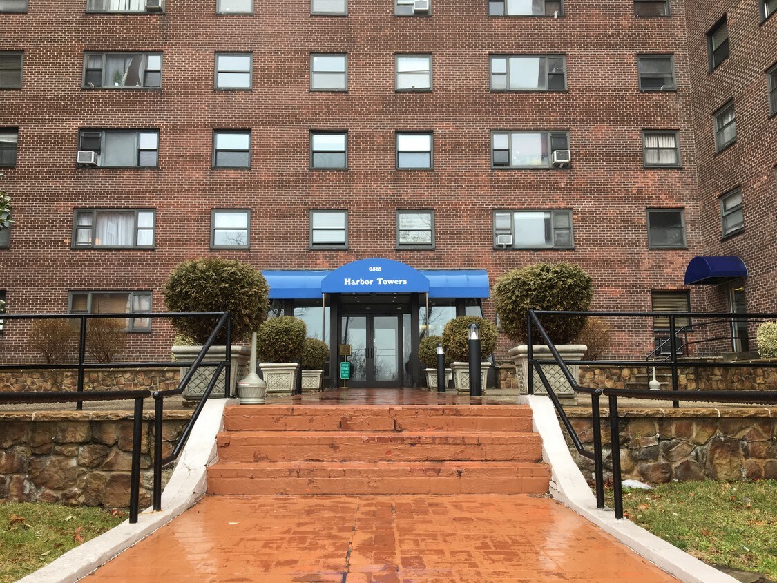 6515 Boulevard E, West New York, NJ 07093 6515 Boulevard E West New