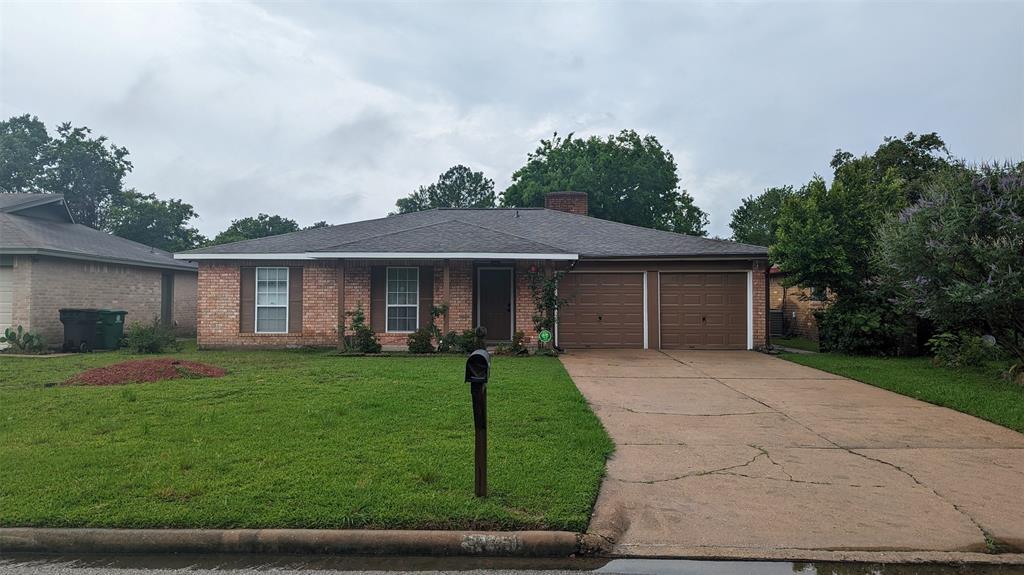 Foto principal - 6130 S Pinesap Dr