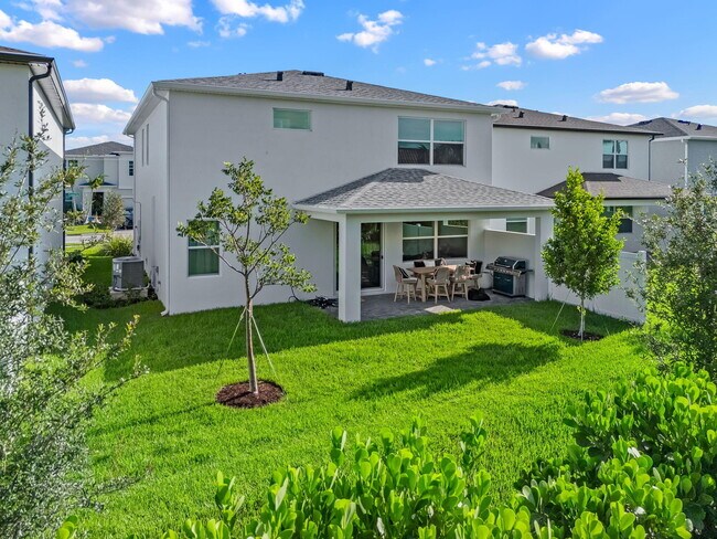 Foto del edificio - 7274 Lenora Ln