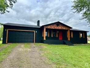 Building Photo - 112 Robinette Ln