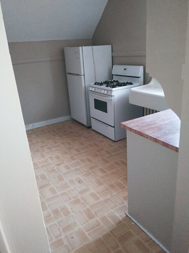 Foto del edificio - 508 E Maple Ave