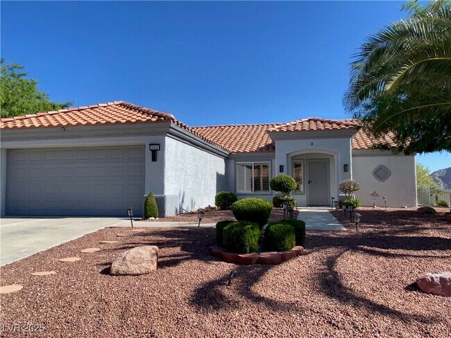 Foto del edificio - 10420 Villa Ridge Dr