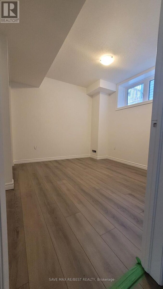 Photo du bâtiment - 93 Berkely St