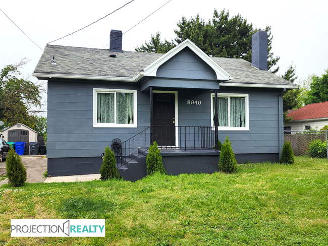 Photo - 8040 N Washburne Ave House