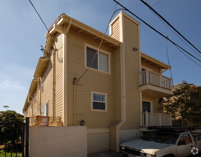 OSM USC Housing Apartments Los Angeles, CA