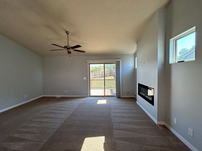 Building Photo - Newly Build Home for Rent!
