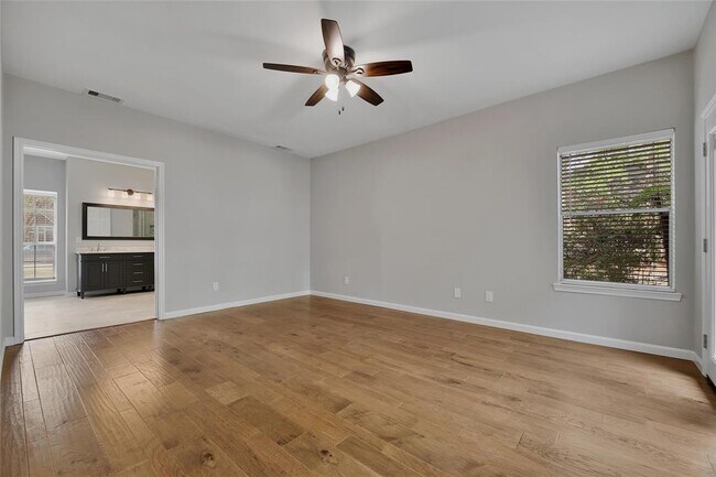 Foto del edificio - 35 Cornerbrook Pl