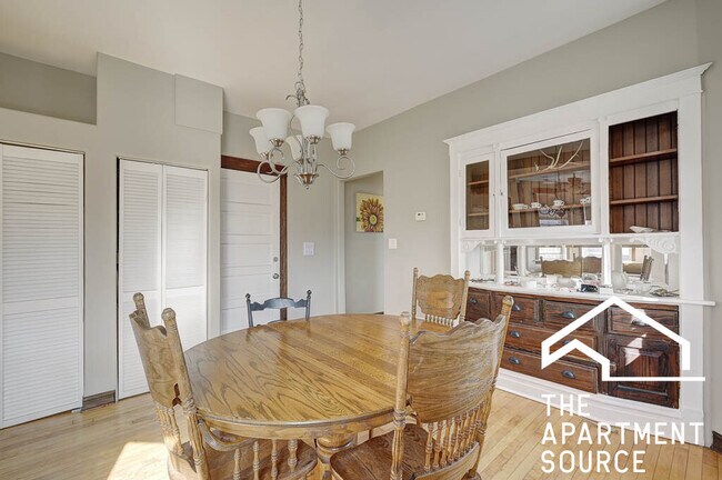 Foto del edificio - 2320 W Armitage Ave