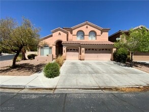 Building Photo - 1001 Eaglewood Dr