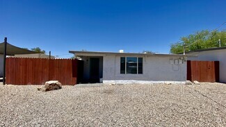 Building Photo - 5745 S Southland Blvd