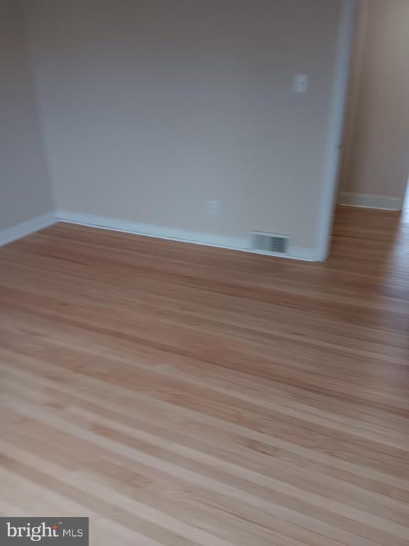 Foto del edificio - 4 S Academy Ave