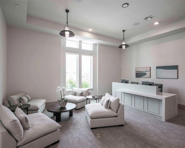 Foto del edificio - 13958 Cottingham Rd