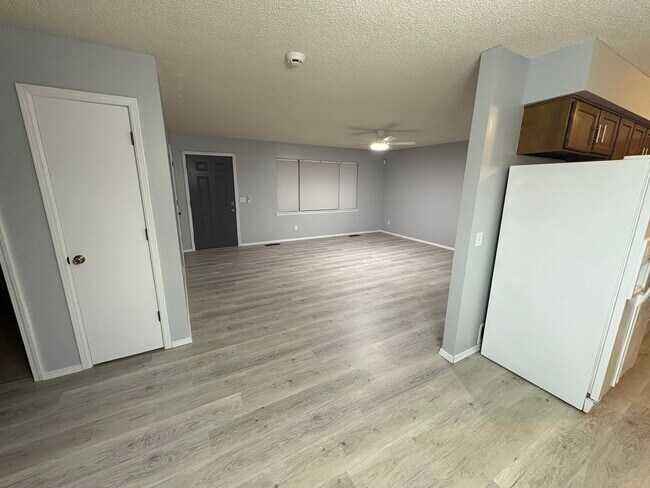 Foto del edificio - 1021 Cedar St