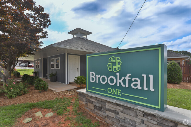 Building Photo - Brookfall I & II Apartments