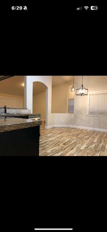 Foto del edificio - 4639 N Maplestone Ave