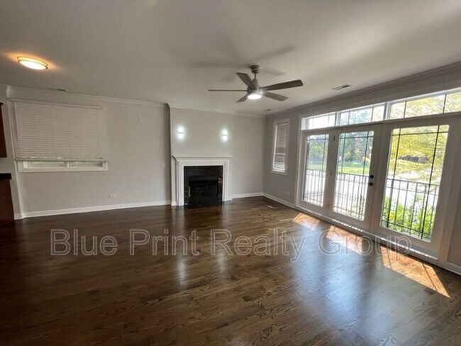 Building Photo - 624 E 43rd St