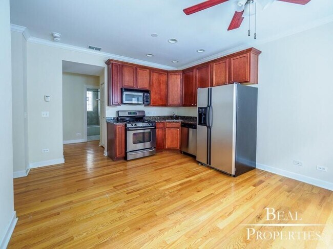 Foto del edificio - 1 bedroom in CHICAGO IL 60657