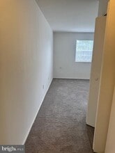 Building Photo - 4423 Romlon St