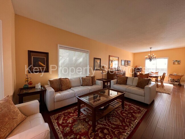 Foto del edificio - MOVE IN SPECIAL! HALF OFF! Spacious Felida...