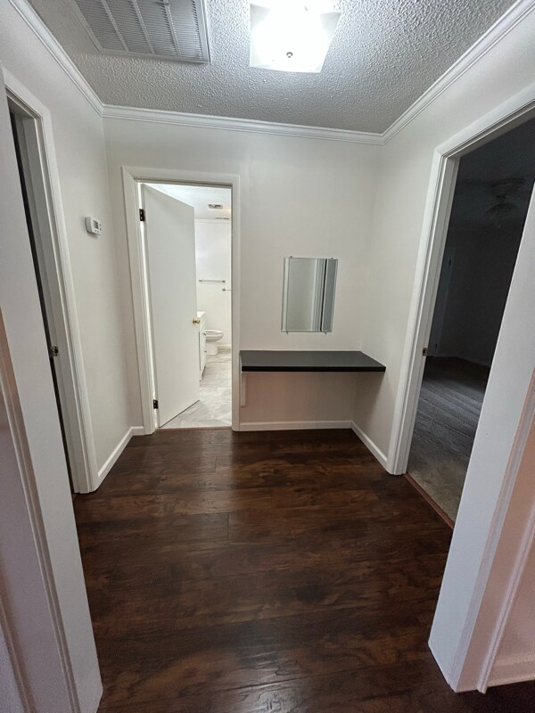 Building Photo - 1002 Ogrady Dr