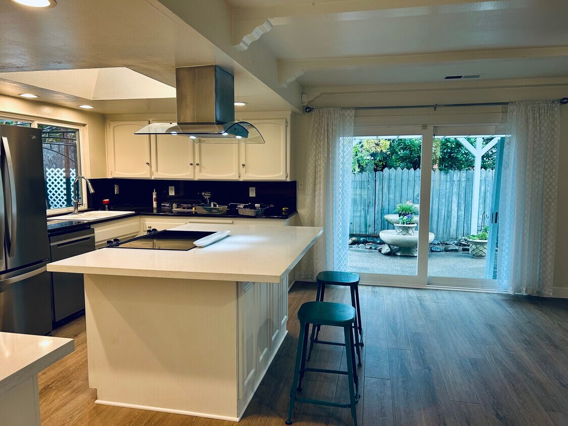 Foto del edificio - 2745 Pope Ave