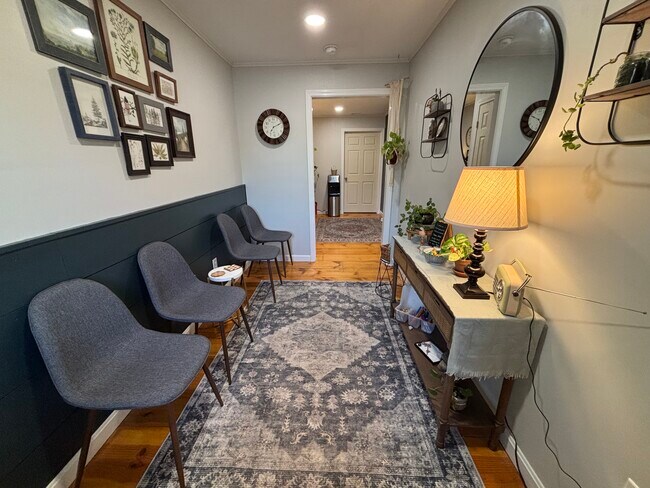 Foto del edificio - 554 Liberty Hwy