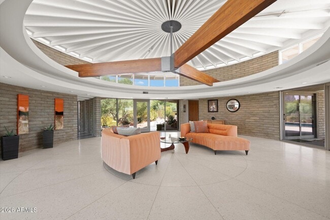 Building Photo - 6111 N Palo Cristi Rd