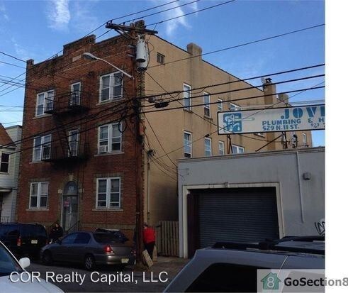 Foto principal - 531-533 N 11th St