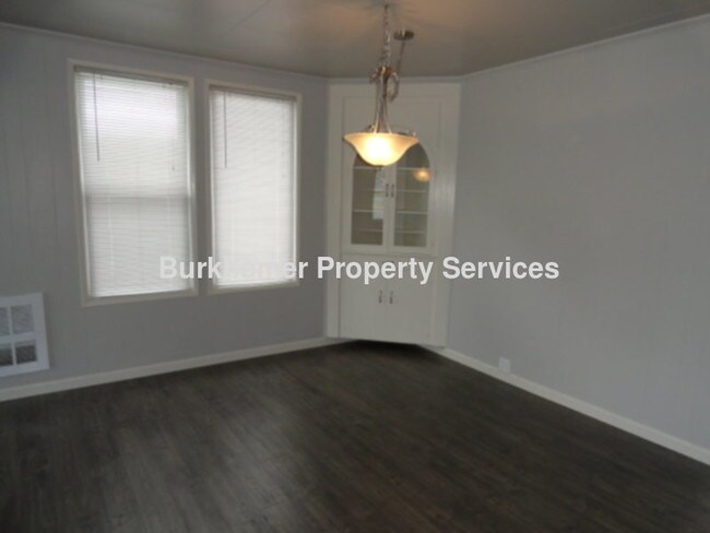 Foto del edificio - 119 W FIFTH ST ABERDEEN, WA. 98520