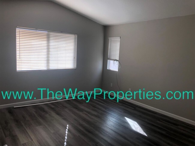 Foto del edificio - 13737 Sunshine Terrace St
