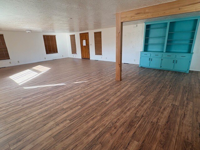 Building Photo - 206 Fishermans Dr