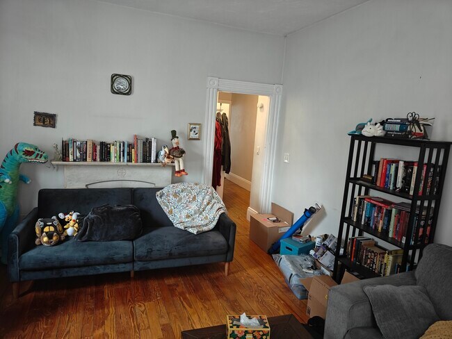 Building Photo - 2 Webley St
