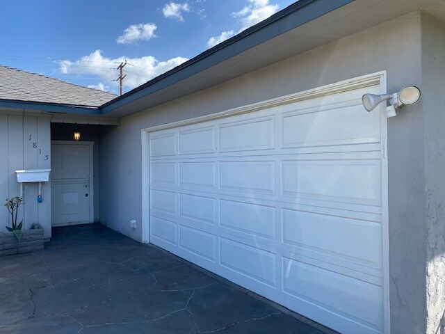 Building Photo - 1815 N Westwood Ave