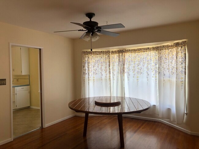 Dinning area - 1564 Alameda St