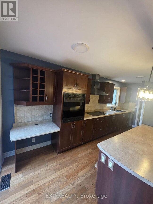 Building Photo - 45 Tartan Dr