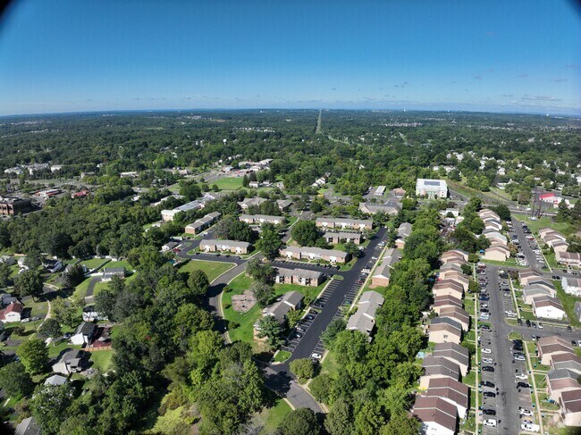Exterior 3D - Newpointe Apartments