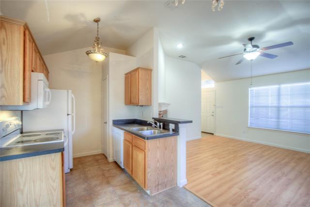 Building Photo - 616 Mustang Ct